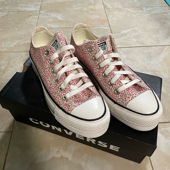 Floral platform converse - Picture 1 of 4